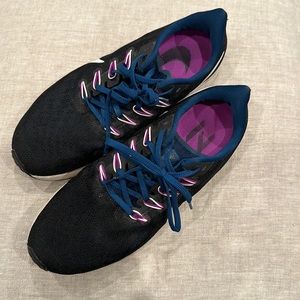 Nike zoom ladies sneakers